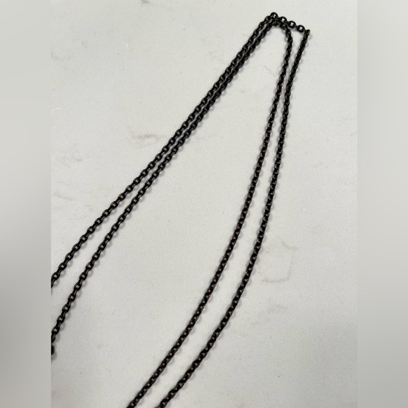 Gold Geode Pendant Necklace - Picture 4 of 5